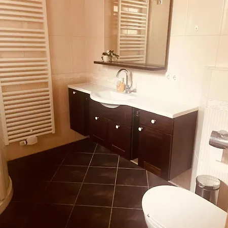 - Mit Garten Apartamento Weener